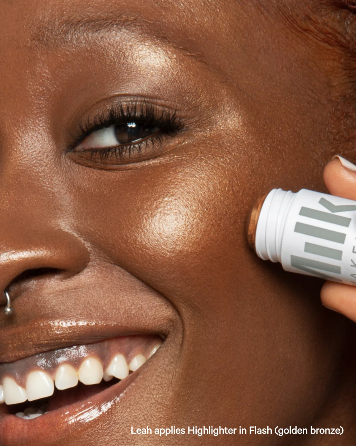 MILK Highlighter cream highlighter stick اضاءة لامعة من ميلك