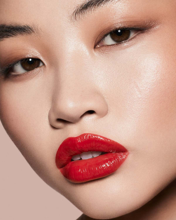 FENTY BEAUTY GLOSS BOMB STIX HIGH-SHINE GLOSS STICK ملمع شفاه مميز من فينتي بيوتي