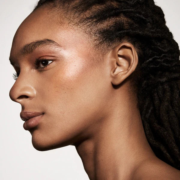 FENTY BEAUTY MATCH STIX SHIMMER SKINSTICK قلم الاضاءة من فينتي بيوتي