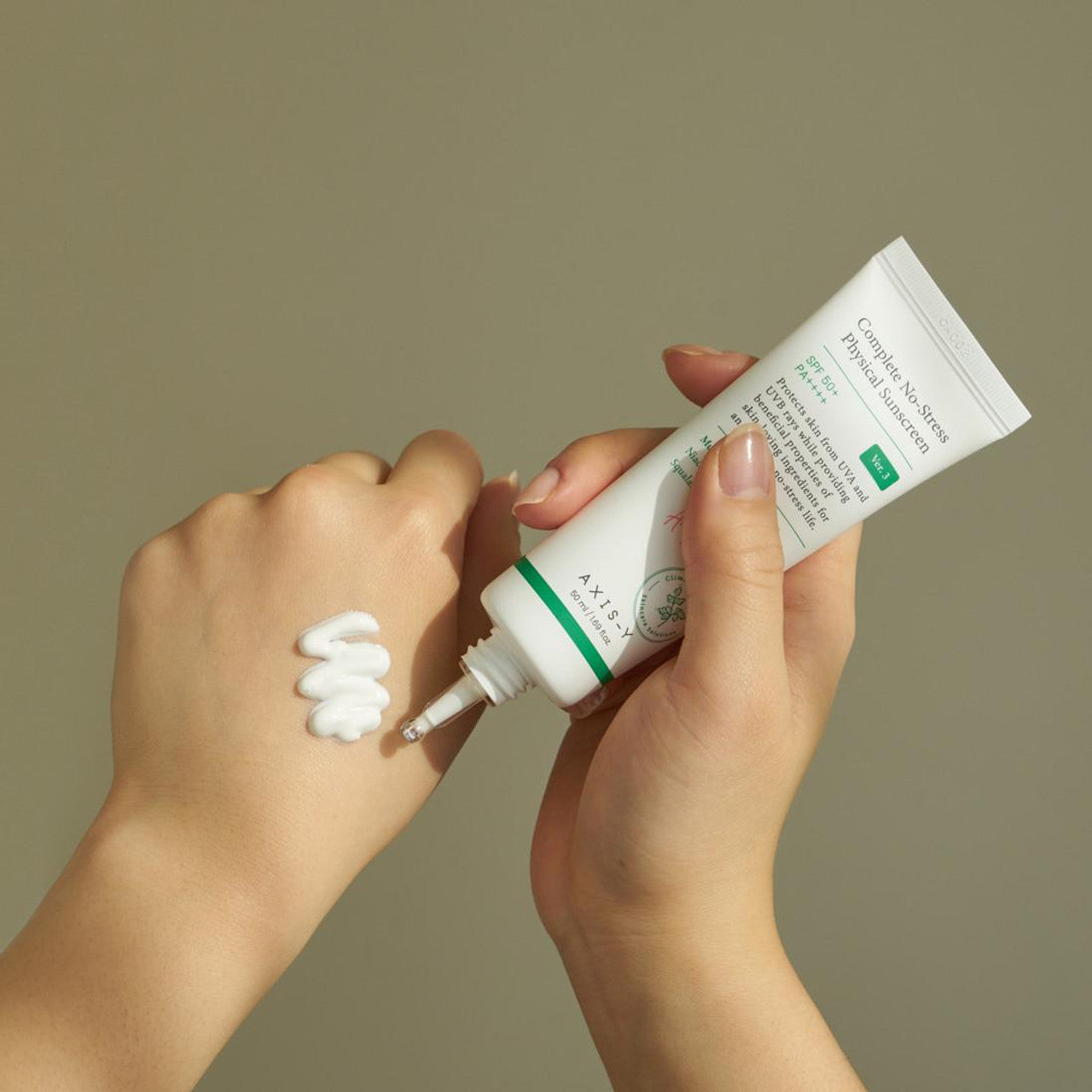 AXIS-Y COMPLETE No-Stress Physical Sunscreen واقي شمس من اكسيس واي