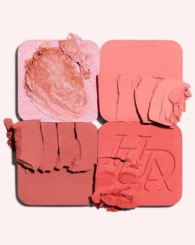 HUDA BEAUTY Blush Filter Blurring Blushlighters Palette لوحة أحمر الخدود المضيئة