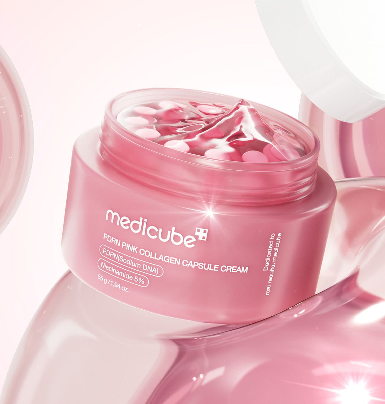 Medicube Range For Younger - Looking Skin مجموعة ميديكيوب لبشرة أكثر شباباً