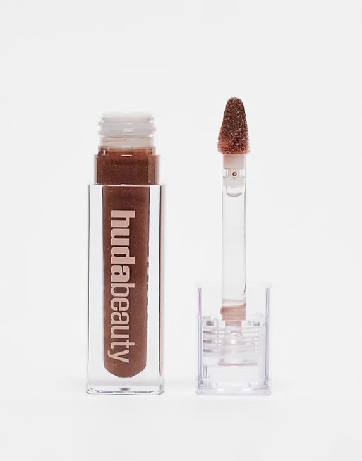 Huda Beauty Faux Filler Icy Nude (SHE FIRE) ليبستك لامع من هدى بيوتي